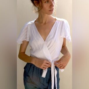 LAHIVE White Wrap Blouse Size Small